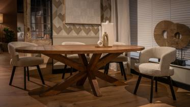 UrbanSofa - Eetkamerstoel Lois v.a. € 349,-