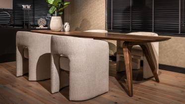 UrbanSofa - Eetkamerstoel Zafira v.a. € 419,-