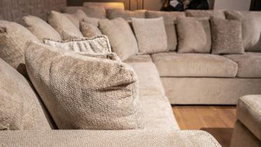 UrbanSofa - Bank Bodhi v.a € 995,-