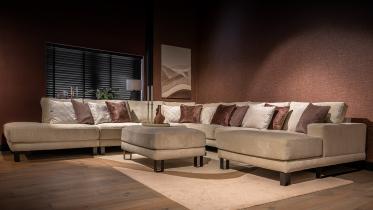 UrbanSofa - Bank Milan v.a € 1.195,-