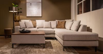 UrbanSofa - Bank Lausanne v.a € 1.095,-